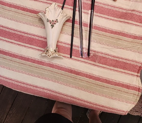 Lee Wollard Pink Cream,Gold  Floral  vase Jewelry, Make-up Brush Holder vintage - Picture 12 of 12